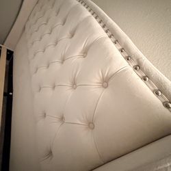 Queen mattress