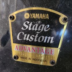 Yamaha Stage Custom Drumset