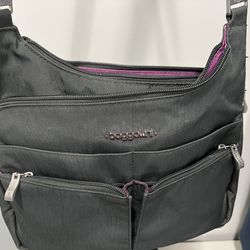 Baggallini crossbody/shoulder bag