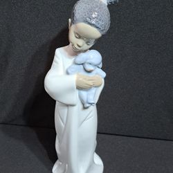 Lladro My Cuddly Puppy