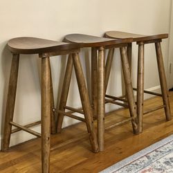Maven Lane Bar Stools 