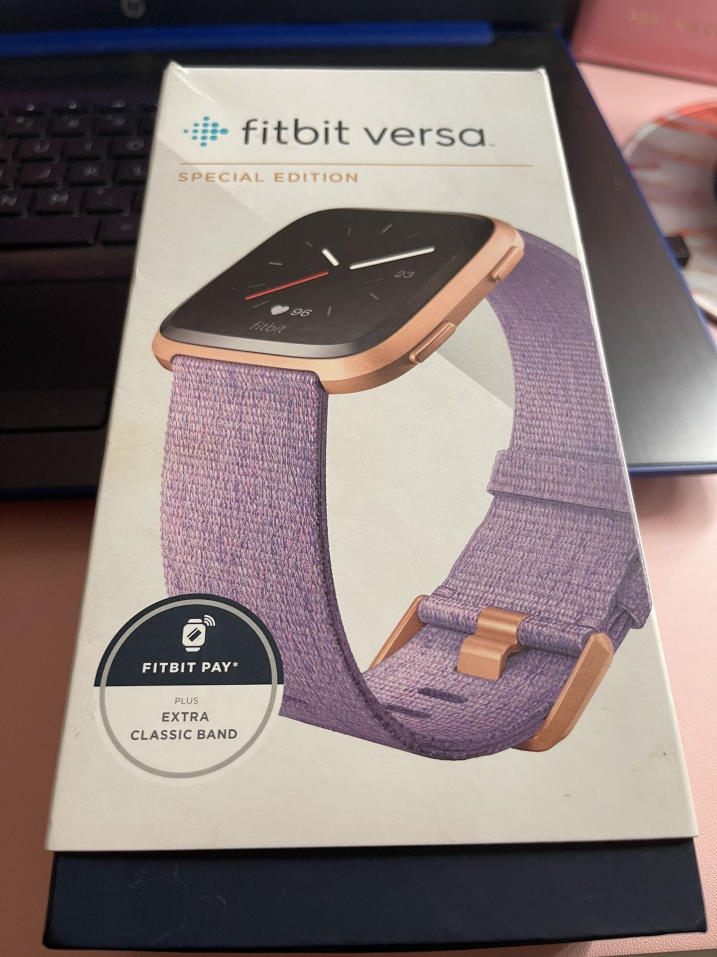 Fitbit Versa Special Edition