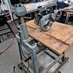 Radio alarm saw