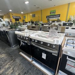 LG  Thin Q Stove 11$ Downpayment