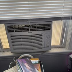 Window Air Conditioner 