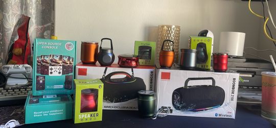Sound speakers