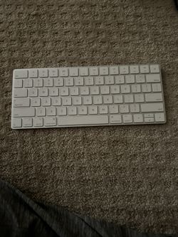 Apple Magic Keyboard 2