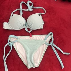 Victoria’s Secret Bikini / Push Up : Size S