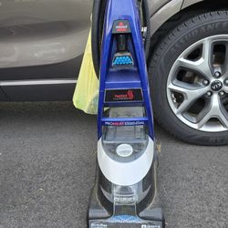 Bissell ProHeat Essential Carpet Cleaner 