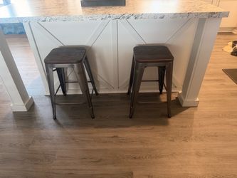 Set of 2 Industrial Bar Stools – Wood & Metal
