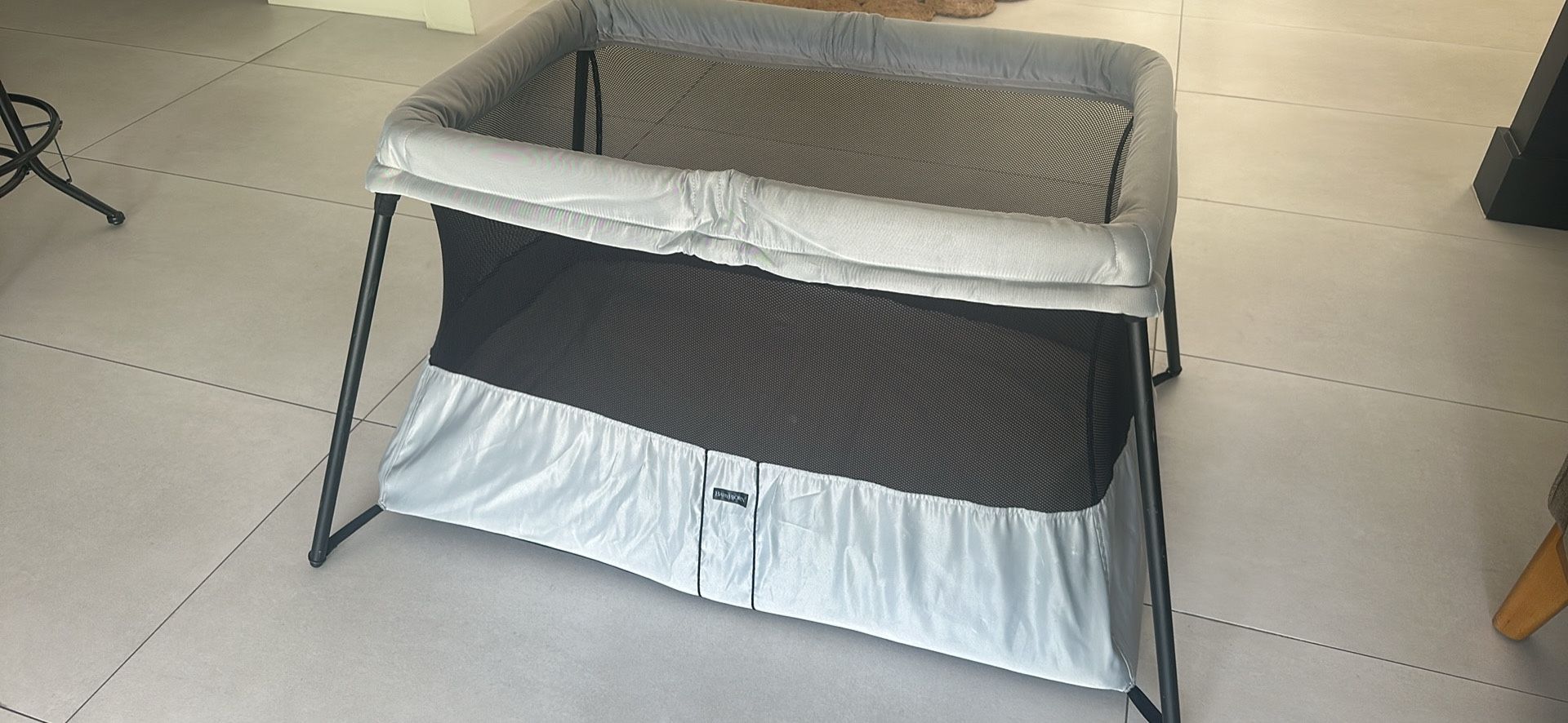 Baby Bjorn Travel Crib