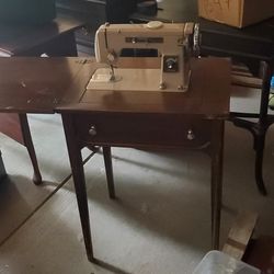 Antique Sewing Machine 