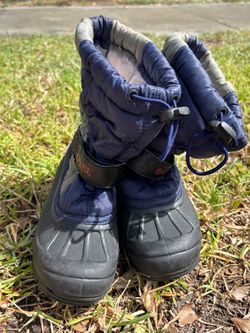 Durable Sorel kids snow boots are unisex size USA 13. Preowned in good condition Pet & Smoke Free Home. Check photos for any flaws. These Sorel You
