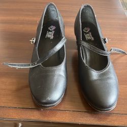 LEATHER DANCE SHOES $15