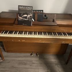 Kimball spinet piano 