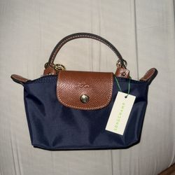 Longchamp