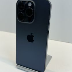 Apple iPhone 15 PRO 256gb. ( Fully Unlocked )