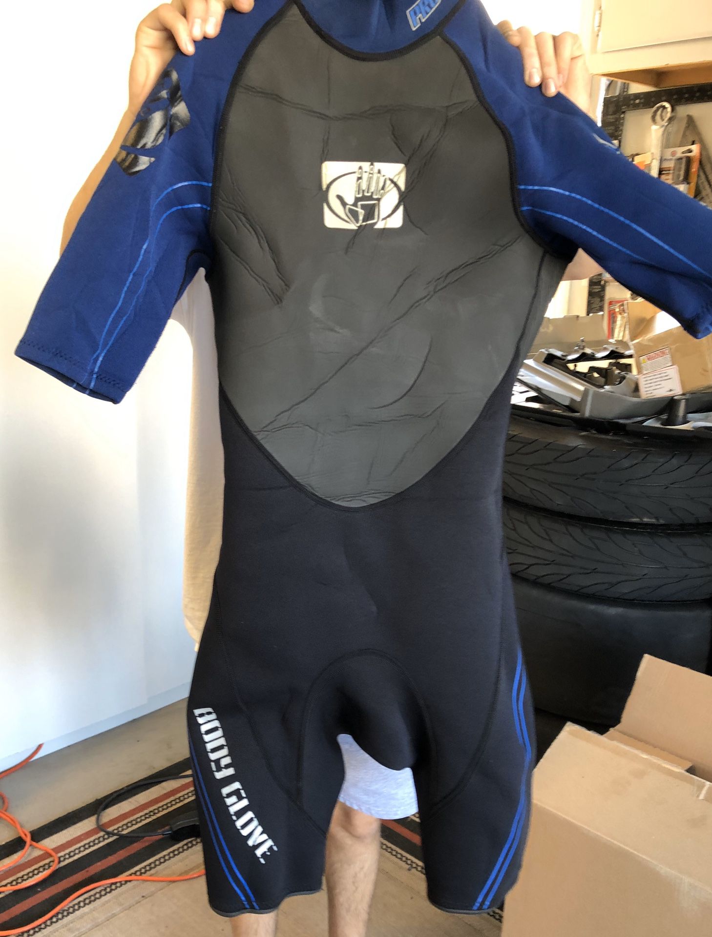 Body glove wetsuit men’s size small