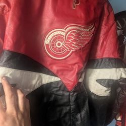 Pro Player Red Wings Leather 