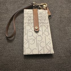 Calvin Klein (Wristlet)