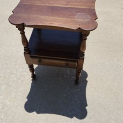 Antique End Table With Drawer