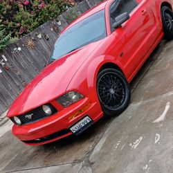 Mustang For Sale Low miles Runs Like New 