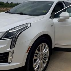 2017 Cadillac XT5