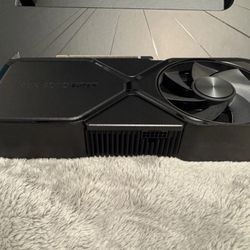 RTX 4070 Super FE - Mint Condition 
