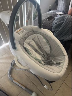 Baby swing