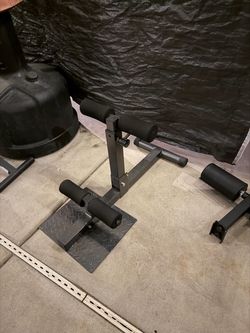 Sissy Squat Machine