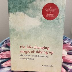 Marie Kondo Tidying Up Book 