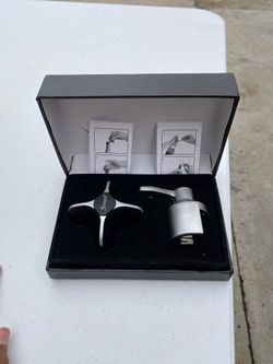 Screw pull wine opener’s