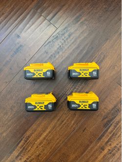 New 20V Dewalt 5Ah Battery