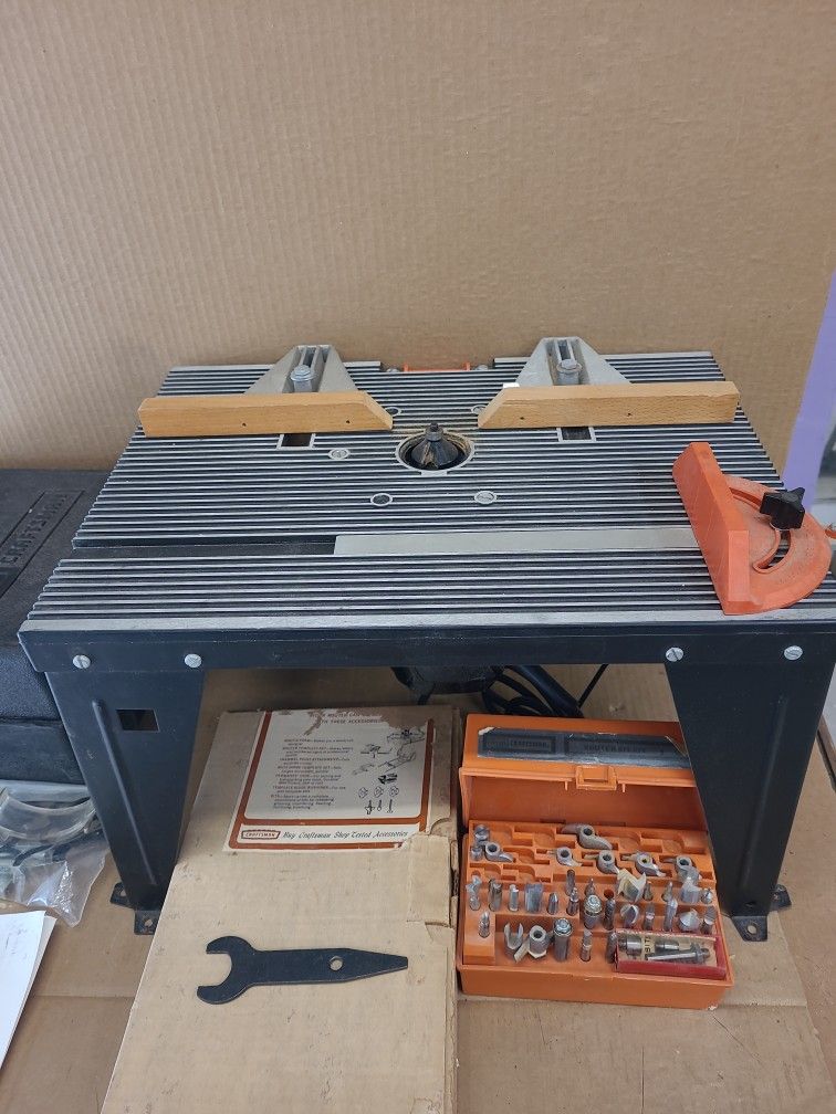 Craftsman Router Table With Router And Accessories
