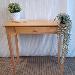 Super Cute Tan Sidetable For Sale 