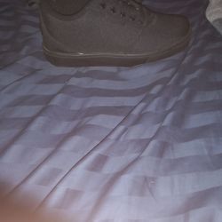 Black Heelys