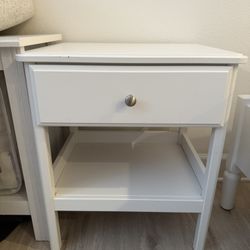 IKEA TYSSEDAL Nightstand white
