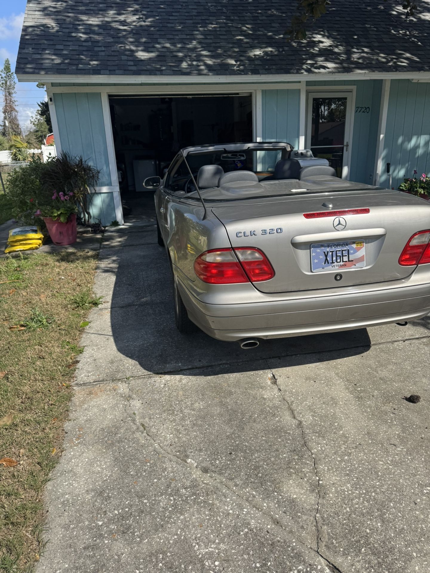 2003 Mercedes-Benz SLK