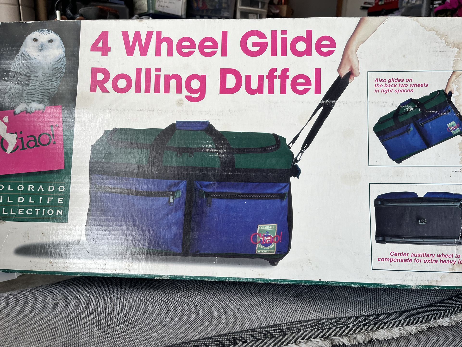 4 Wheel Rolling Duffle Bag