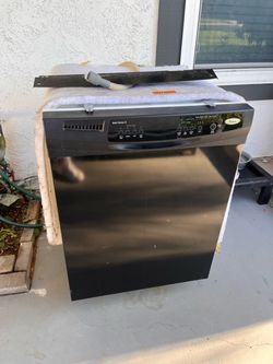 Used whirlpool dishwasher : black