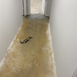 Professional Flooring    I N $ T A L L A T I 0N  