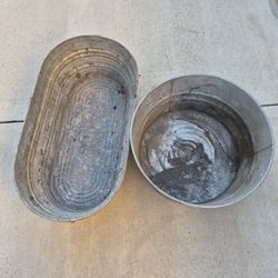 Large Metal Pans