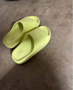 Yezzy slides