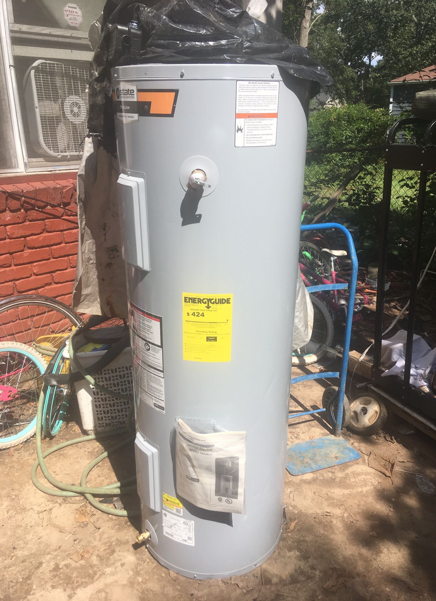 ELECTRIC HOT WATER TANK