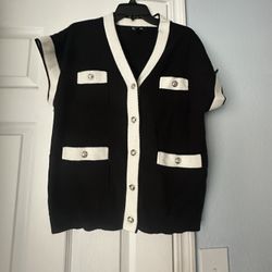 Brand New Size M For Women  First Come First Serve . All In Good Condition 