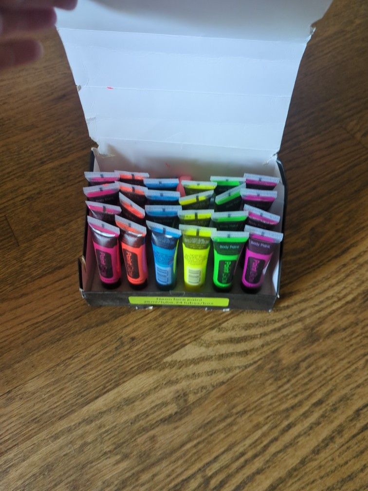 Blacklight Body Paint