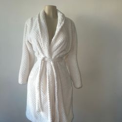 New Cozy Super Soft Plush Cream Robe