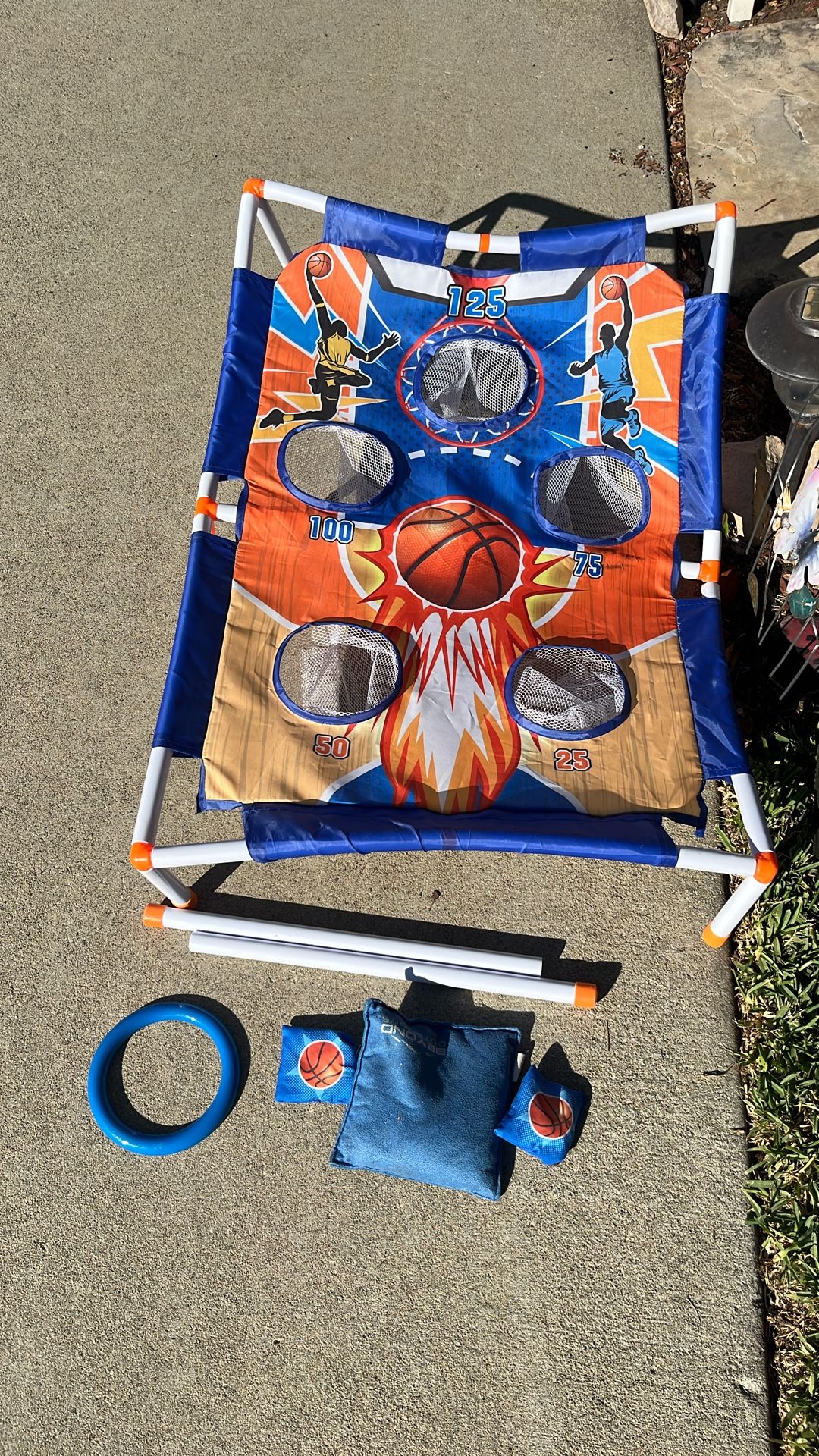 Kids Toss Game 