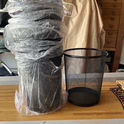 Small Round Metal Mesh Trash Can