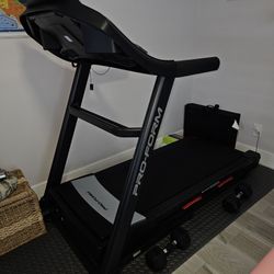  Treadmill 